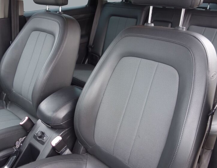 Opel Antara SUV / Terénní 2,0 l 110 kw