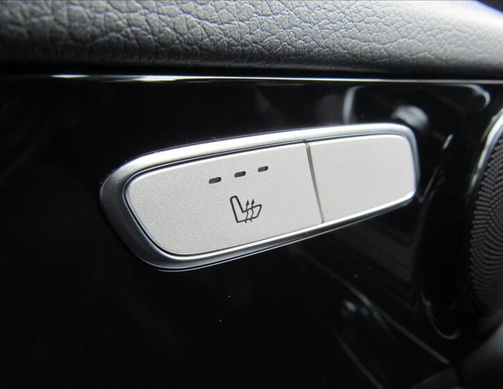 Mercedes-Benz GLC 30