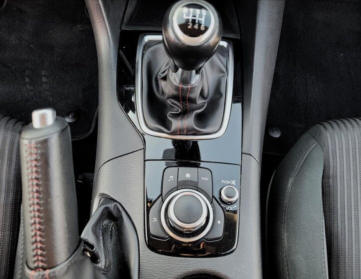 Mazda 3 Sedan / Limuzína 2,0 l 88 kw