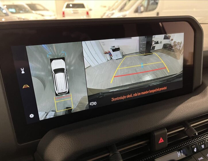 Toyota Land Cruiser 23