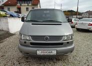 Volkswagen Caravelle 2