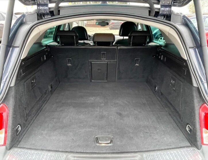 Opel Insignia Kombi 1,6 l 132 kw