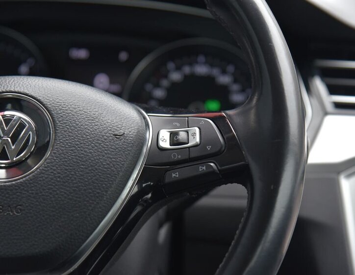 Volkswagen Passat Kombi 2,0 l 110 kw