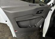 Ford Transit 14