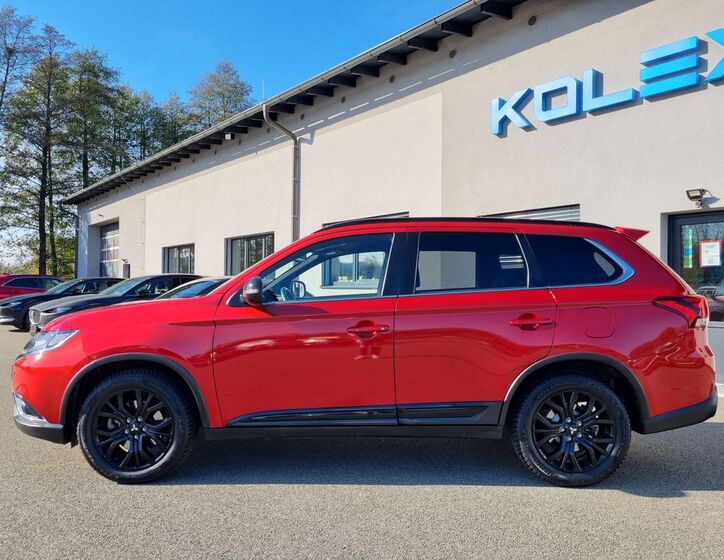 Mitsubishi Outlander 2