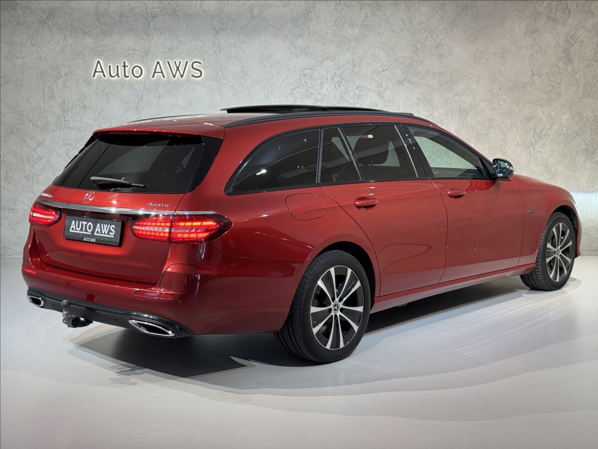 Mercedes-Benz Třídy E Kombi 2,0 l 225 kw