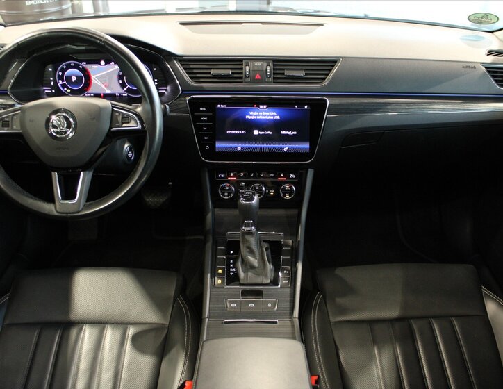 Škoda Superb Kombi 2,0 l 110 kw