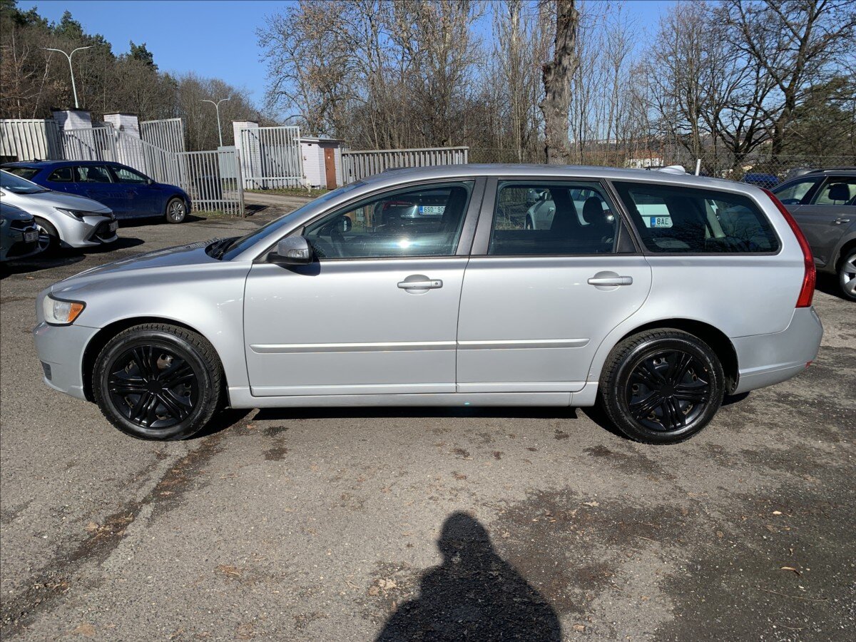 Volvo V50 Kombi 2,0 l 100 kw