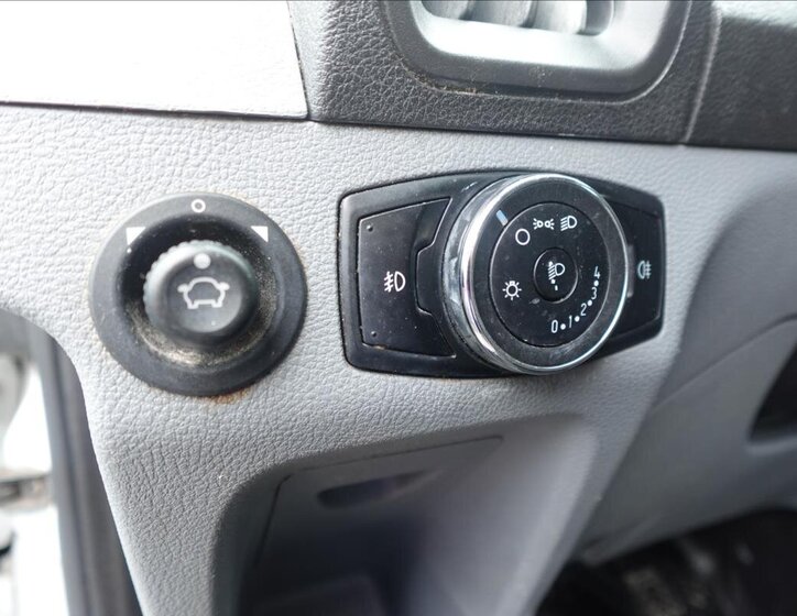 Ford Transit Ostatní 2,0 l 96 kw