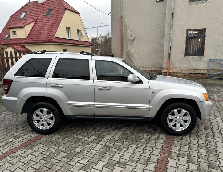 Jeep Grand Cherokee 2