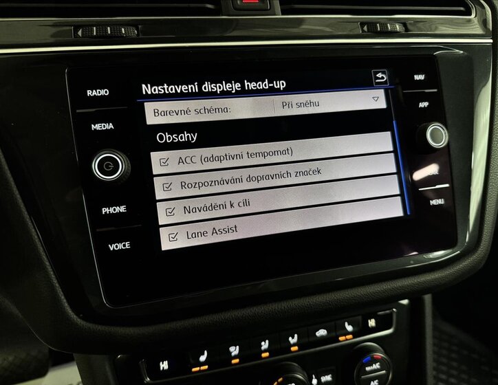 Volkswagen Tiguan Allspace SUV / Terénní 2,0 l 140 kw