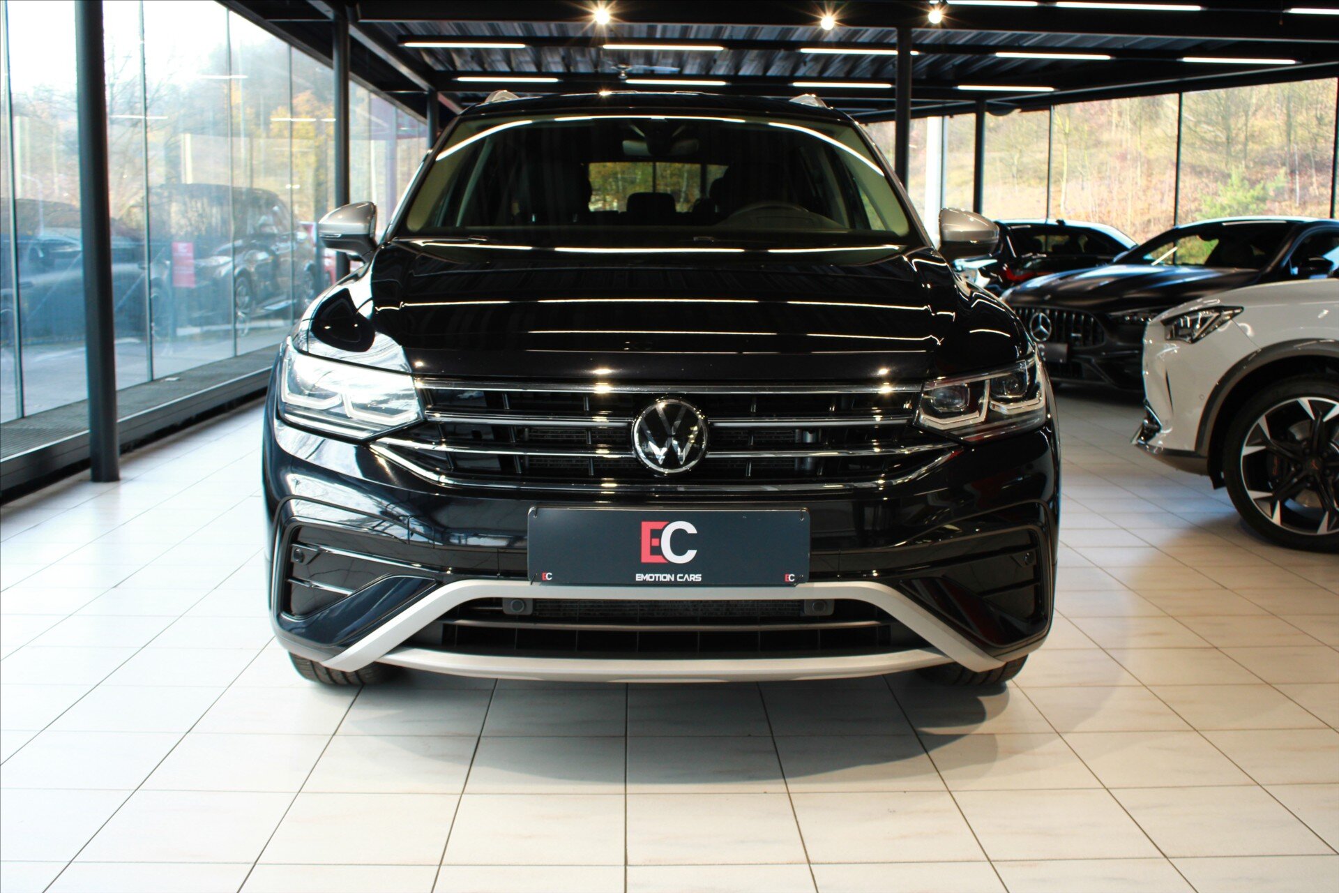 Volkswagen Tiguan SUV 2,0 l 180 kw