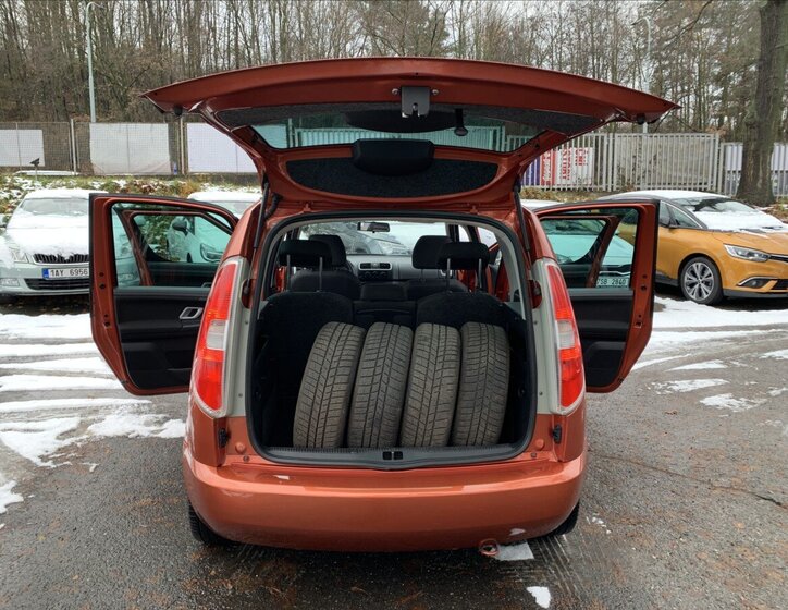 Škoda Roomster 17