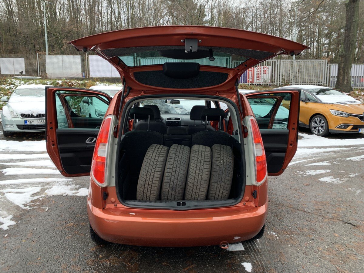 Škoda Roomster
