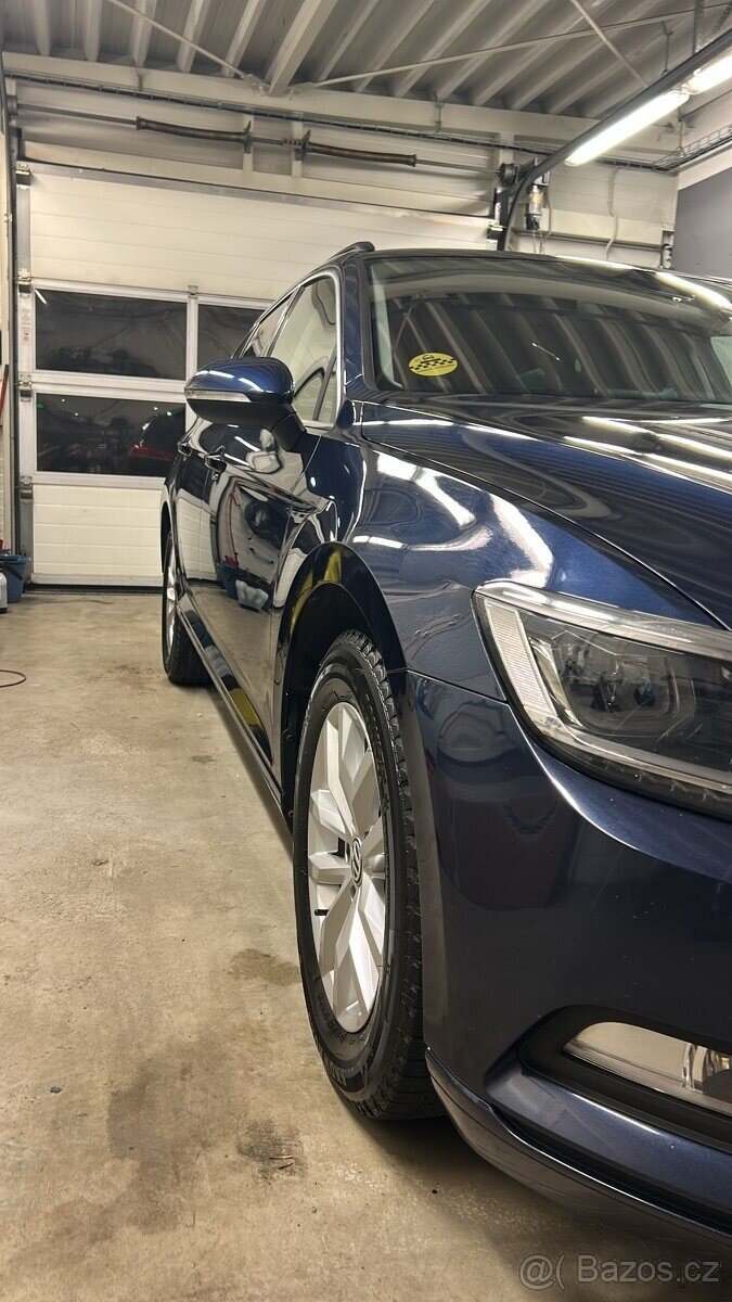 Volkswagen Passat Kombi 0,0 110 kw