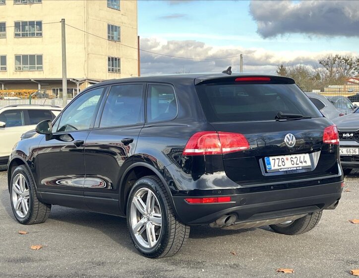 Volkswagen Touareg 7