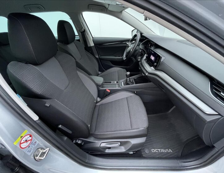 Škoda Octavia Kombi 2,0 l 85 kw