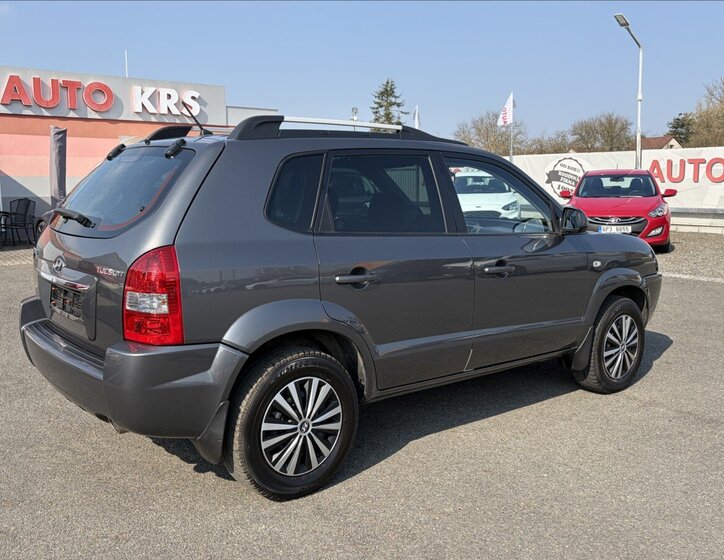 Hyundai Tucson Kombi 2,0 l 104 kw