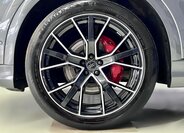 Audi Q8 SUV / Terénní 3,0 l 210 kw