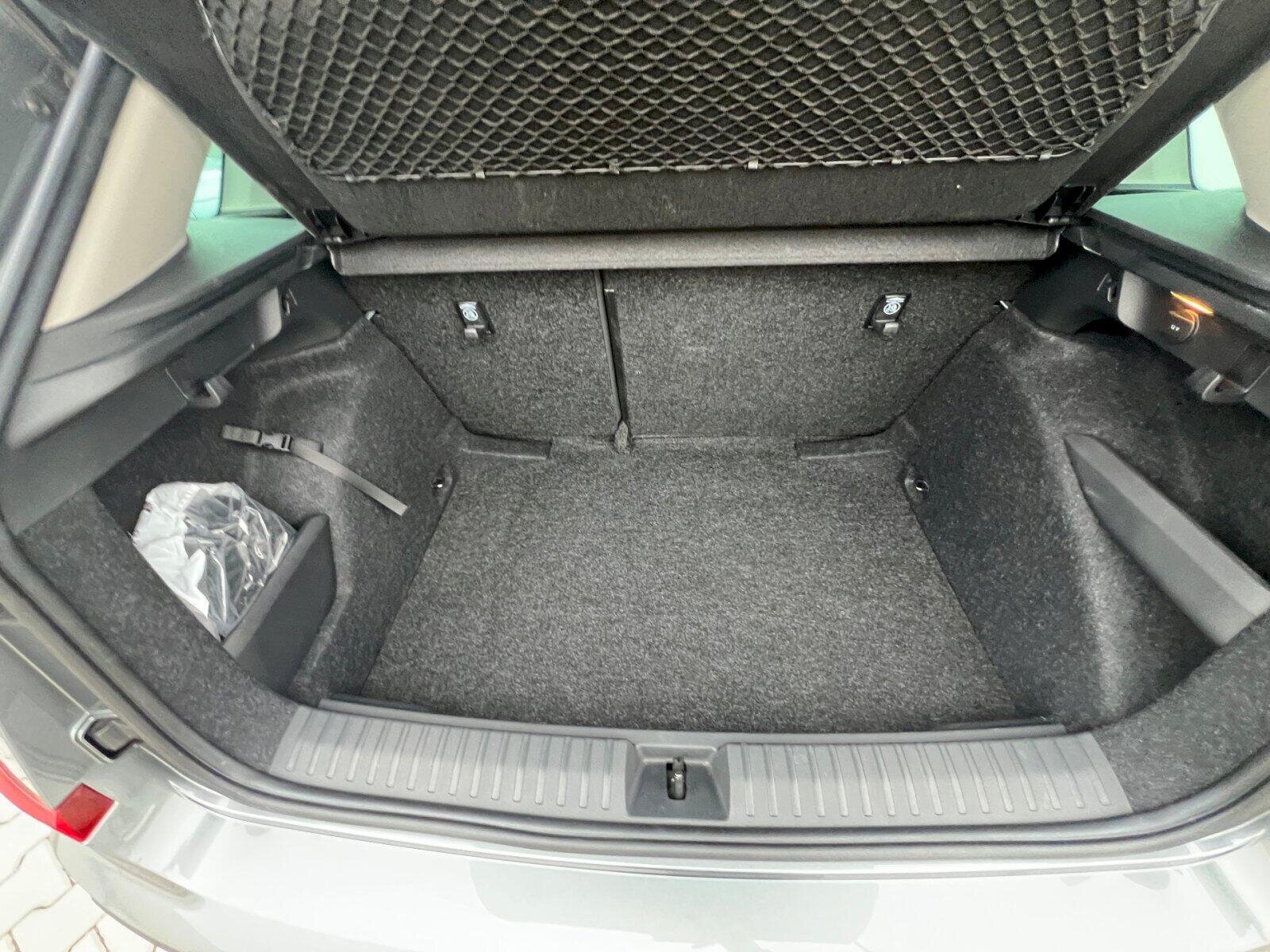 Škoda Kamiq Hatchback 1,0 l 85 kw