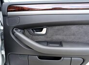 Audi A8 Sedan 3,0 l 171 kw