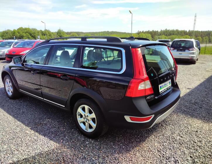 Volvo XC70 6