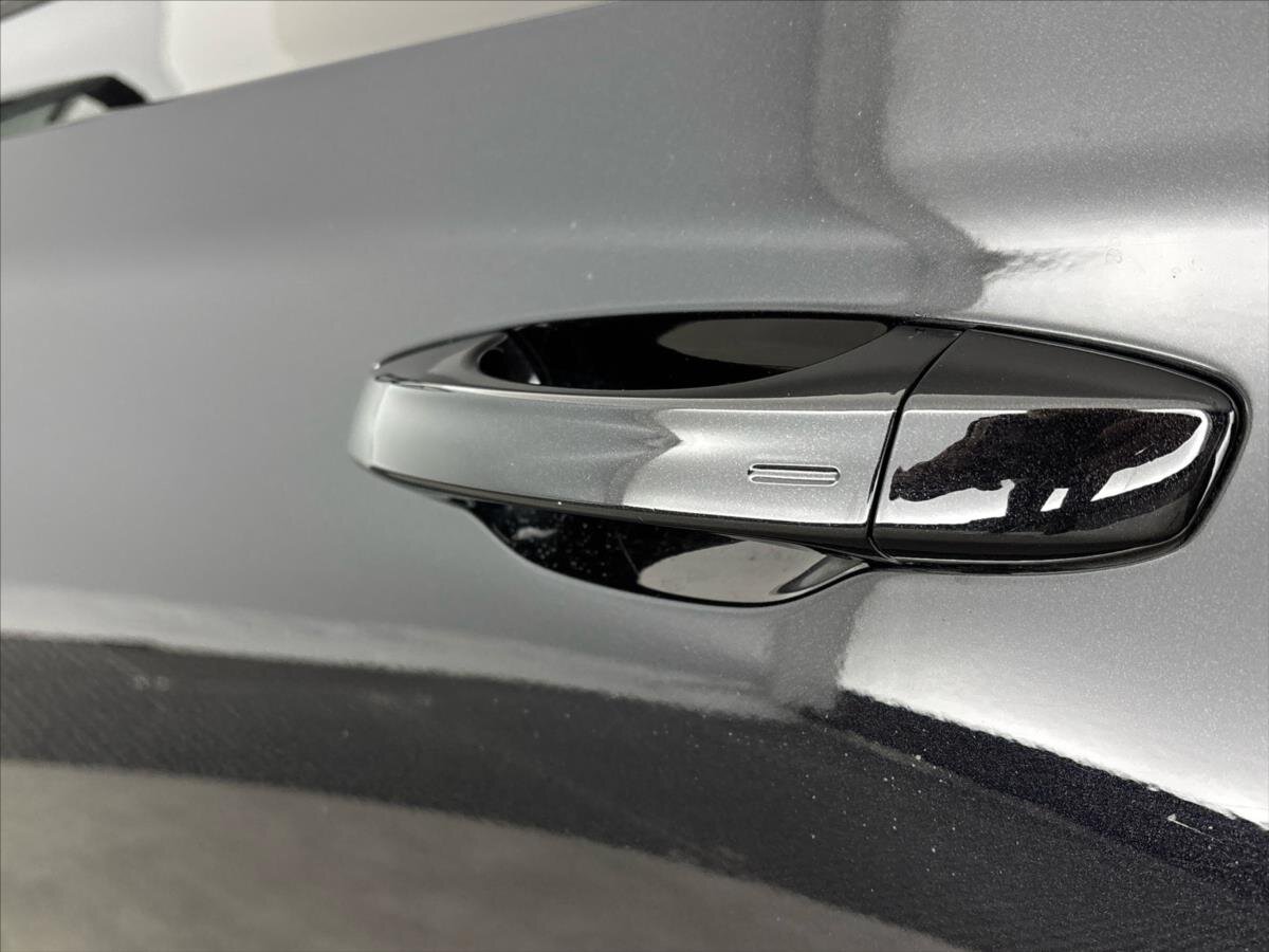 Škoda Scala Hatchback 999,0 85 kw