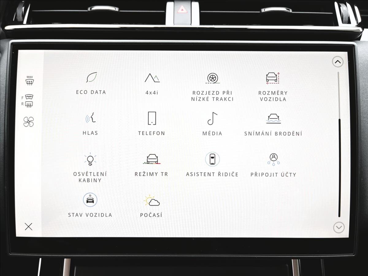 Land Rover Range Rover Velar SUV / Terénní 2,0 l 150 kw