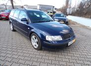 Volkswagen Passat 1