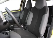 Peugeot 107 Hatchback 998,0 50 kw