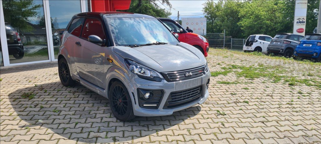 Ligier JS 50 L Hatchback 478,0 6 kw