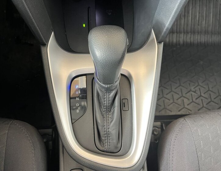 Toyota Yaris Cross 25