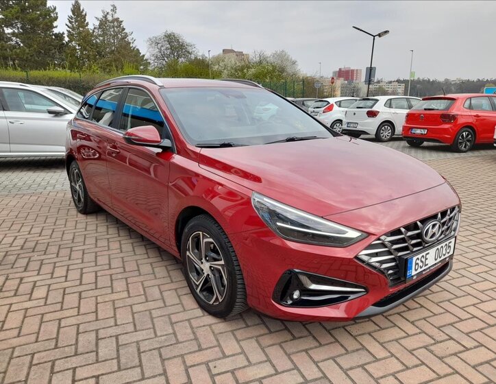 Hyundai i30 Kombi 998,0 88 kw