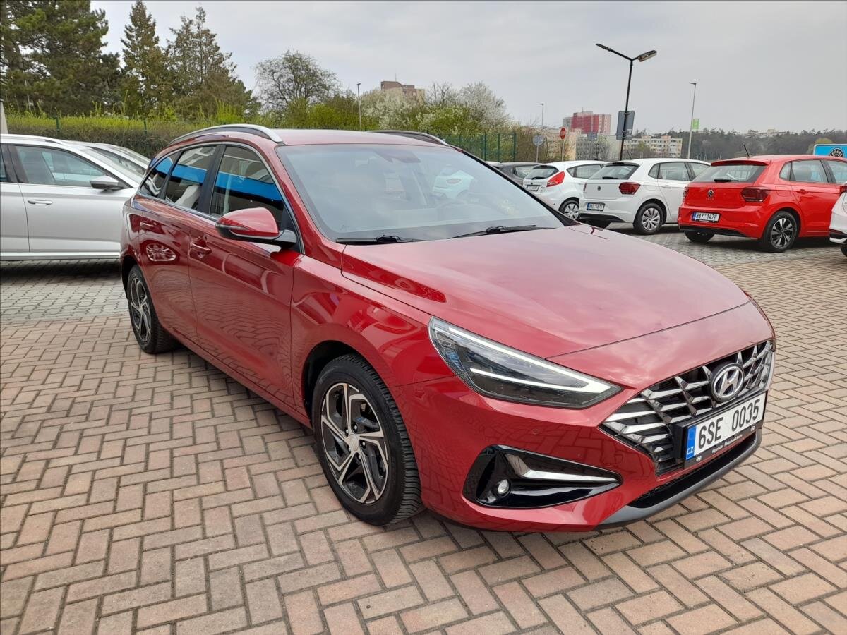 Hyundai i30 Kombi 998,0 88 kw