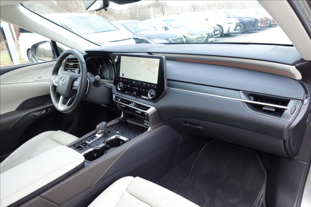 Lexus RX 450h plus