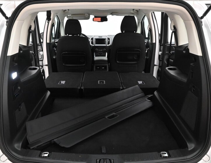 Ford S-MAX MPV 2,0 l 140 kw