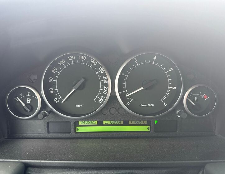 Land Rover Range Rover 11