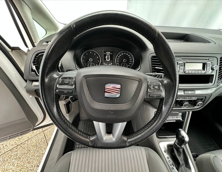Seat Alhambra Kombi 1,4 l 110 kw