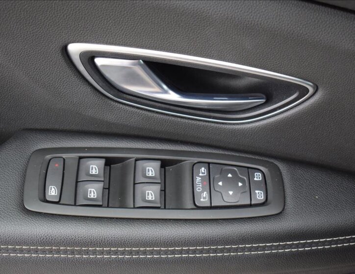 Renault Grand Scénic 31