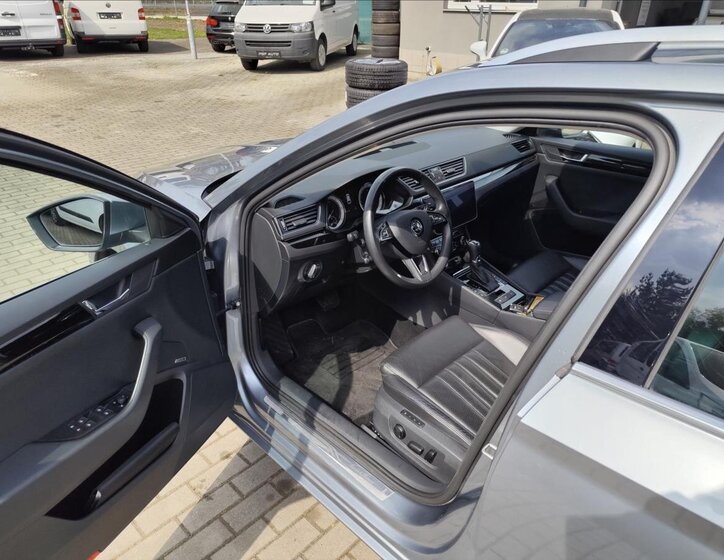Škoda Superb Kombi 2,0 l 140 kw