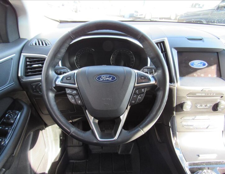 Ford Edge SUV / Terénní 2,0 l 175 kw