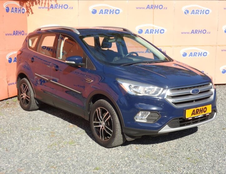 Ford Kuga 1