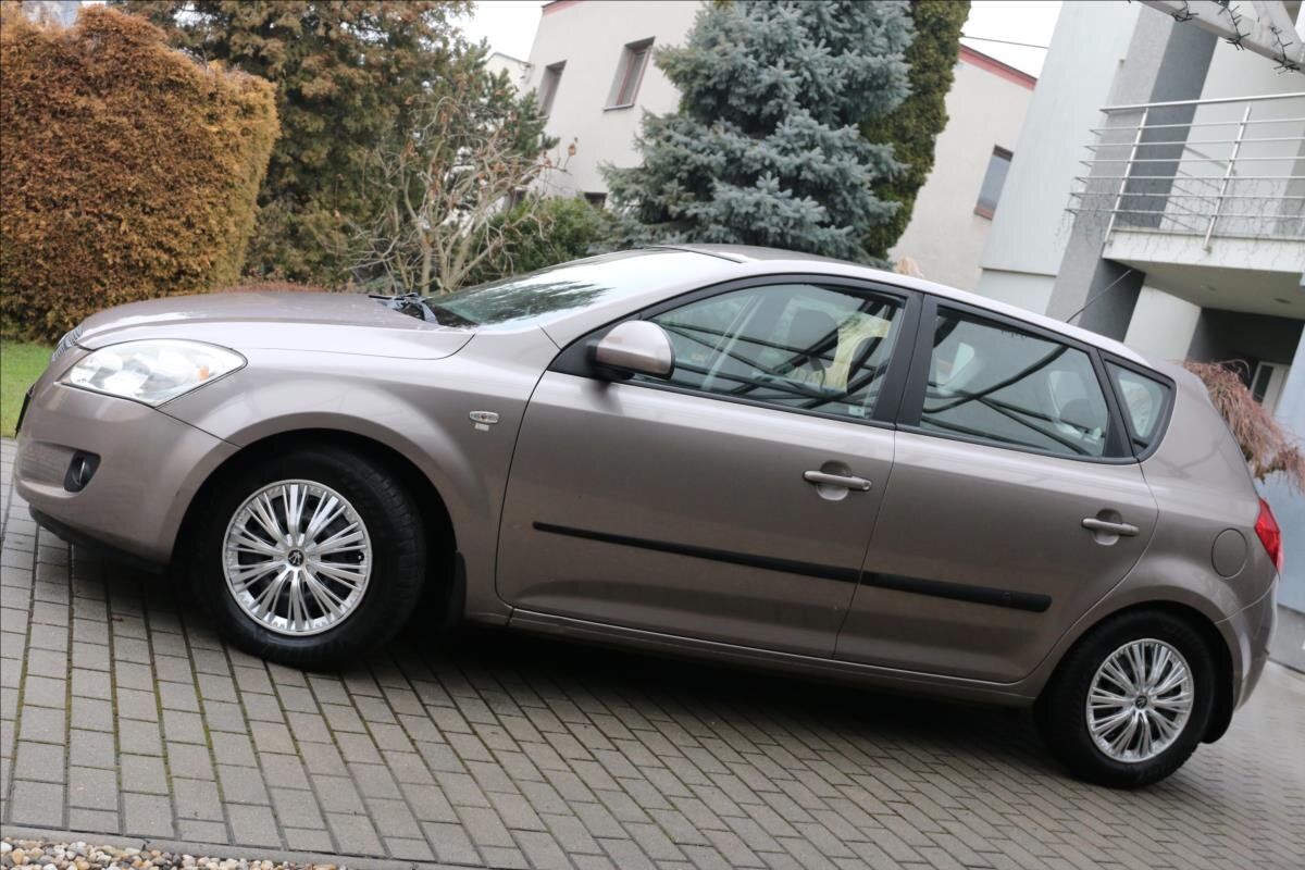 KIA Ceed Kombi 1,6 l 84 kw