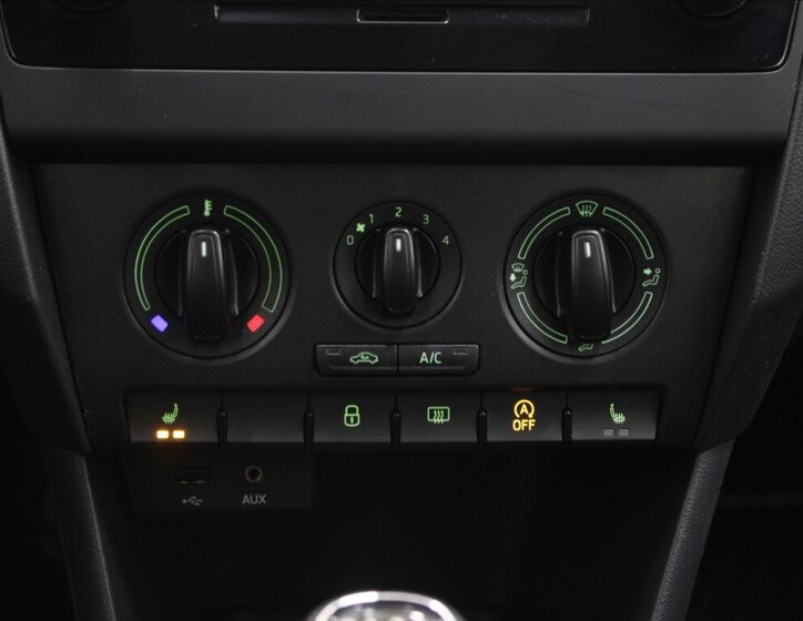 Škoda Rapid Liftback 1,2 l 81 kw