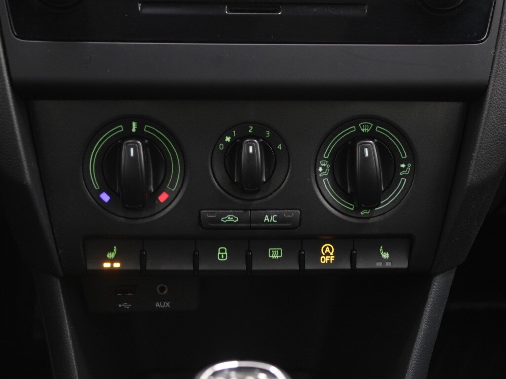 Škoda Rapid Liftback 1,2 l 81 kw