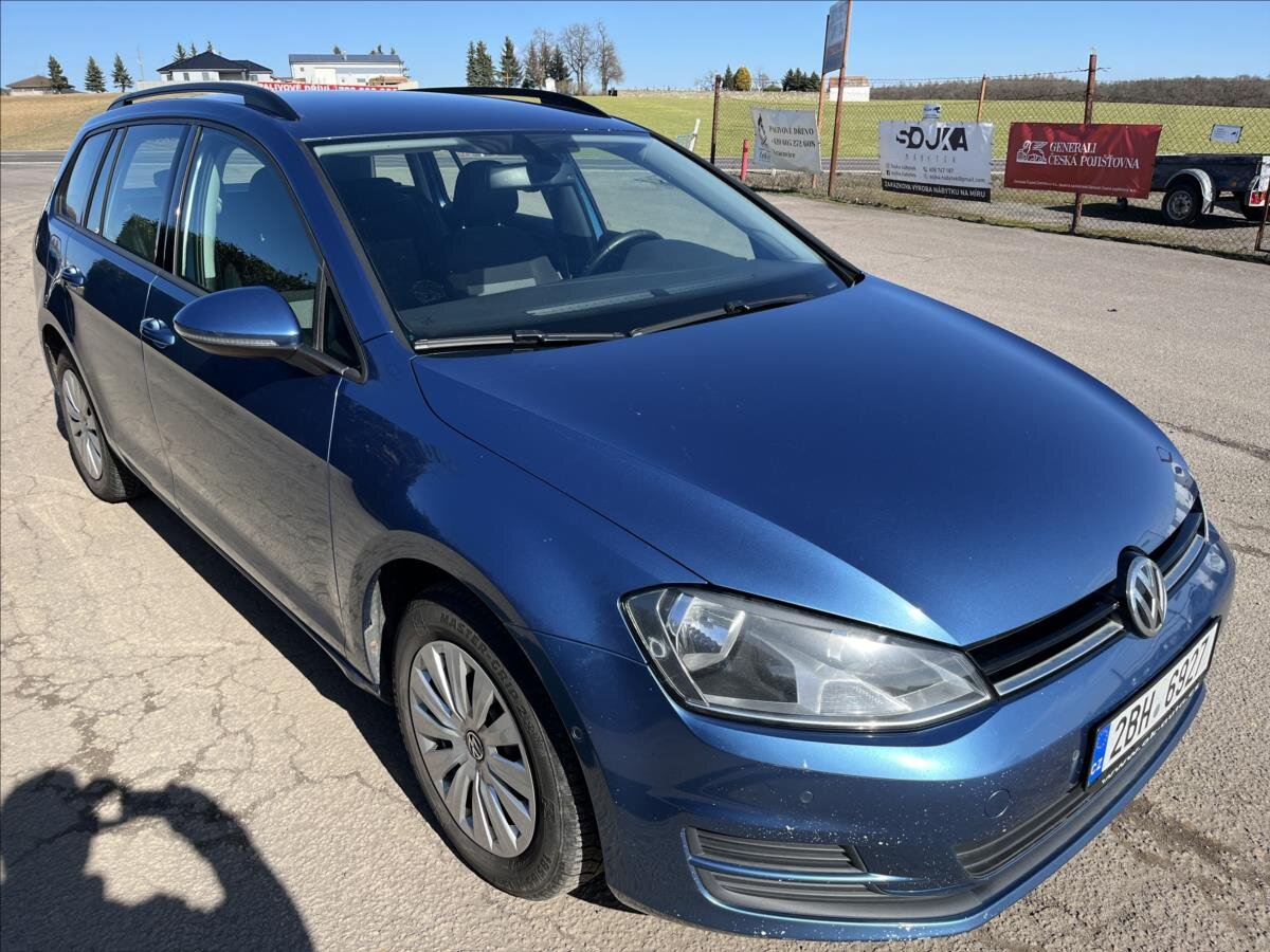 Volkswagen Golf Kombi 1,6 l 81 kw