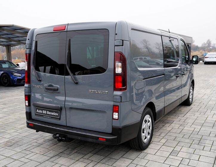 Renault Trafic 6