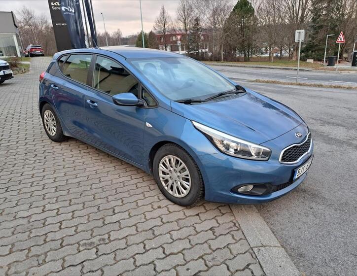 KIA Ceed 9