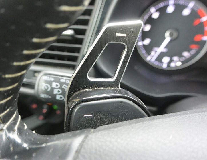 Seat Leon Hatchback 2,0 l 206 kw