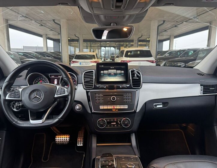 Mercedes-Benz GLE SUV 3,0 l 190 kw